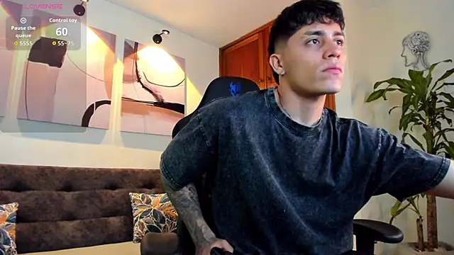  joansoto online show from 11/03/25, 06:53