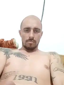 fire menxxx001 online show from 10/26/25, 09:37