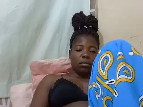 ebony valleria online show from 02/19/25, 03:28