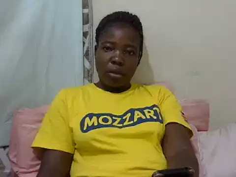 ebony valleria online show from 02/20/25, 04:28