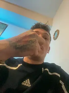 pablo200105 online show from 02/28/25, 06:43