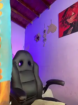 Snapshot of Alexa_Chanell_Oficial chatting on 11/09/25, 04:33 Alexa Chanell Oficial online show from 11/09/25, 04:33