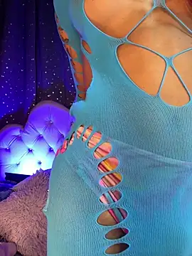 Snapshot of Alexa_Chanell_Oficial chatting on 11/13/25, 07:40 Alexa Chanell Oficial online show from 11/13/25, 07:40