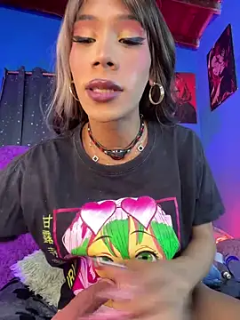 Snapshot of Alexa_Chanell_Oficial chatting on 11/21/25, 08:57 Alexa Chanell Oficial online show from 11/21/25, 08:57