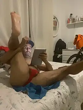 Snapshot of Ney-sp chatting on 10/08/25, 10:40 Ney-sp online show from 10/08/25, 10:40