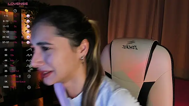 DarlaLike online show from 09/26/25, 04:05