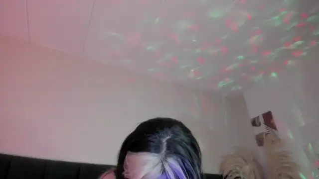 Snapshot of party-naugthysex chatting on 12/10/24, 12:28 party-naugthysex online show from 12/10/24, 12:28