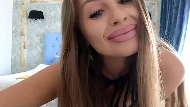 Blanca1 online show from 10/01/25, 08:31