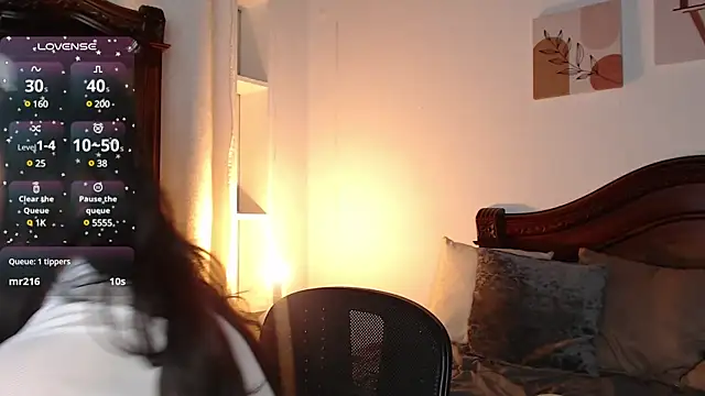 madisex s online show from 12/03/24, 10:17