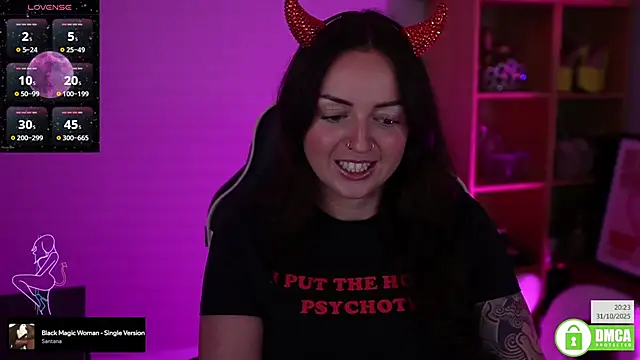 Billiexxox online show from 10/31/25, 08:21