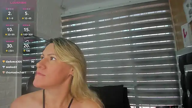 charlotte  G online show from 01/31/25, 04:27