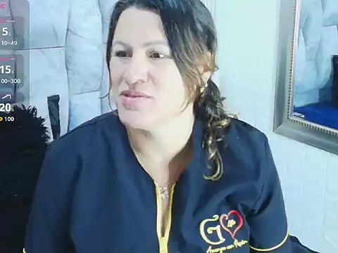 Snapshot of charlotte__G chatting on 09/25/25, 11:36 charlotte G online show from 09/25/25, 11:36