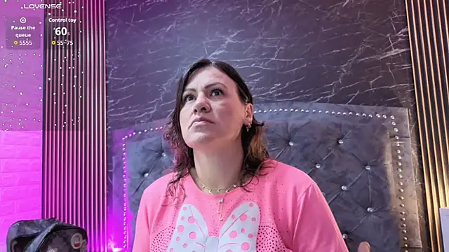 Snapshot of charlotte__G chatting on 11/30/25, 10:30 charlotte G online show from 11/30/25, 10:30