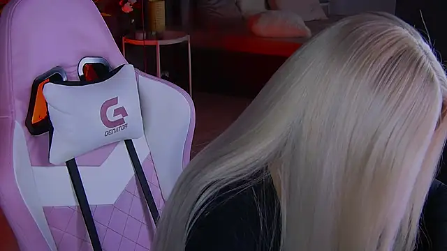 shayblonde online show from 01/05/25, 09:36