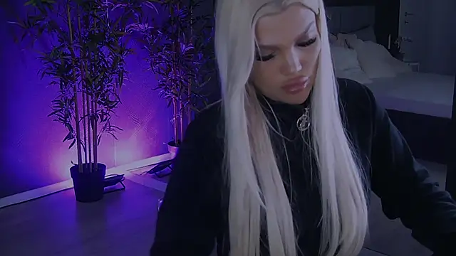 shayblonde online show from 01/28/25, 09:08