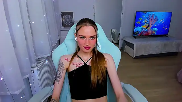 StellaLawless online show from 12/05/24, 10:45