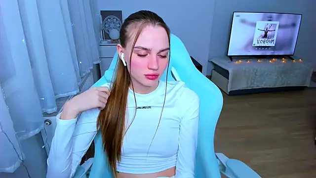 StellaLawless online show from 01/05/25, 11:22