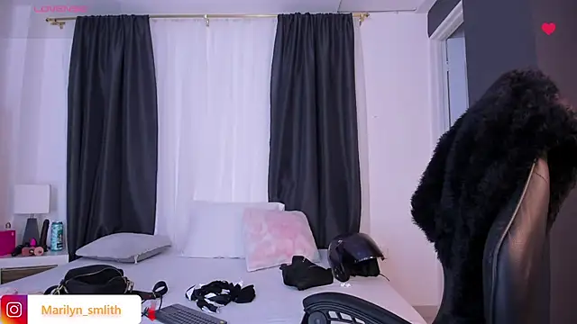 Snapshot of MarilynSmIith chatting on 09/16/25, 12:06 MarilynSmIith online show from 09/16/25, 12:06