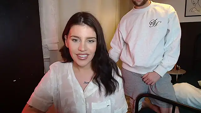 Snapshot of Bustyjessicalouu chatting on 01/19/25, 09:02 Bustyjessicalouu online show from 01/19/25, 09:02