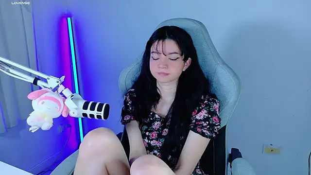 Snapshot of stephybrown chatting on 11/28/25, 11:40 stephybrown online show from 11/28/25, 11:40