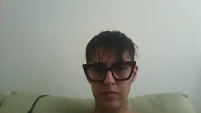 Snapshot of nickfxx chatting on 01/13/26, 05:51 nickfxx online show from 01/13/26, 05:51