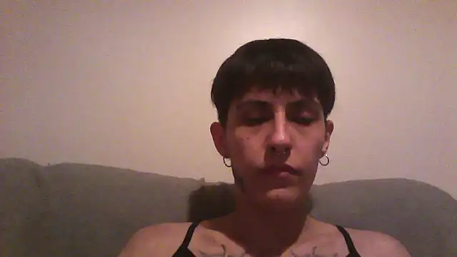 Snapshot of nickfxx chatting on 03/07/26, 02:41 nickfxx online show from 03/07/26, 02:41