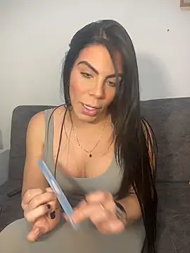 valecruz903 online show from 11/15/25, 11:10