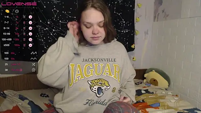 Snapshot of darling_tony chatting on 11/14/25, 06:17 darling tony online show from 11/14/25, 06:17