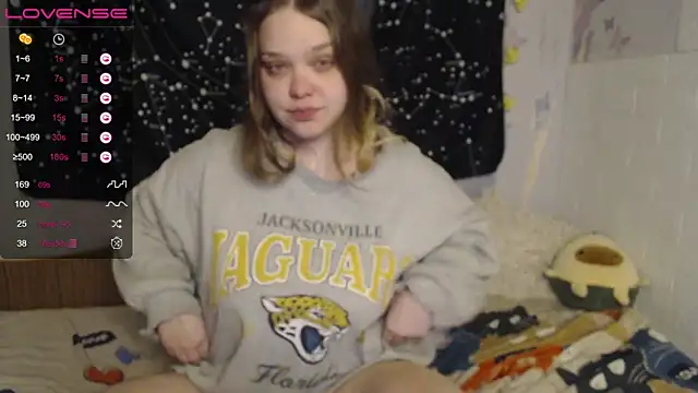 Snapshot of darling_tony chatting on 12/03/25, 05:22 darling tony online show from 12/03/25, 05:22