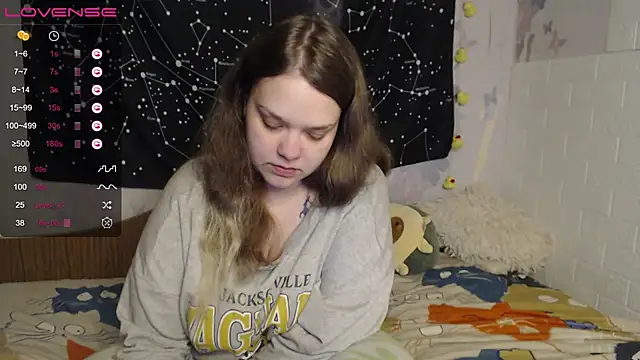 Snapshot of darling_tony chatting on 12/05/25, 09:00 darling tony online show from 12/05/25, 09:00