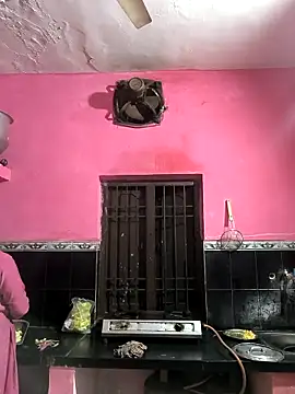 Snapshot of Ruksar-Pathan chatting on 11/18/25, 02:54 Ruksar-Pathan online show from 11/18/25, 02:54