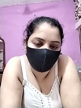 Snapshot of Ruksar-Pathan chatting on 11/22/25, 11:04 Ruksar-Pathan online show from 11/22/25, 11:04