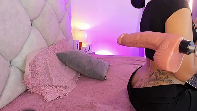 alessiaferry online show from 07/24/26, 01:53