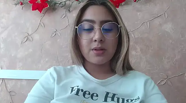 Miabonnett  online show from 12/18/24, 05:10