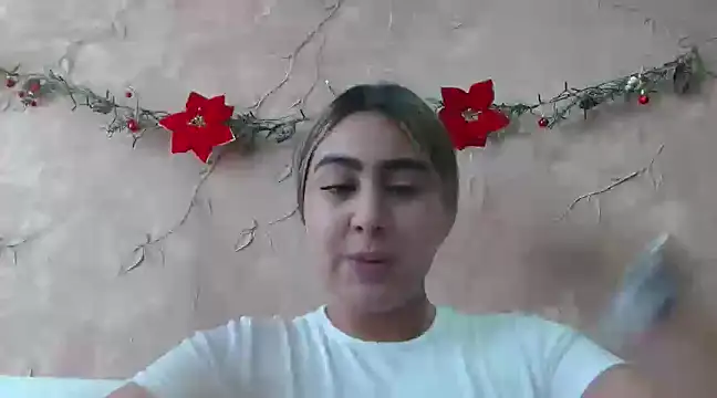 Miabonnett  online show from 12/28/24, 05:14