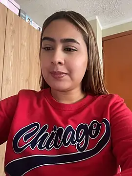 Snapshot of Miabonnett_ chatting on 06/30/26, 03:02 Miabonnett online show from 06/30/26, 03:02