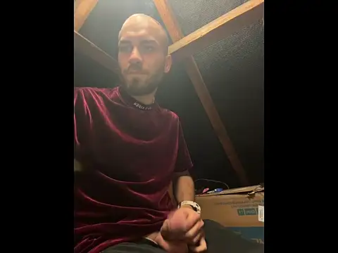 Snapshot of pervy_devil chatting on 10/02/25, 10:11 pervy devil online show from 10/02/25, 10:11