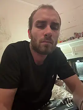 Snapshot of pervy_devil chatting on 12/05/25, 08:38 pervy devil online show from 12/05/25, 08:38