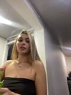 emma oxford online show from 03/13/25, 08:43