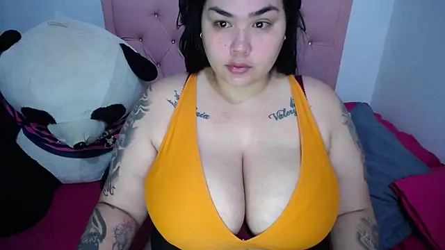 Fernanda Big Boobs online show from 06/11/26, 12:25