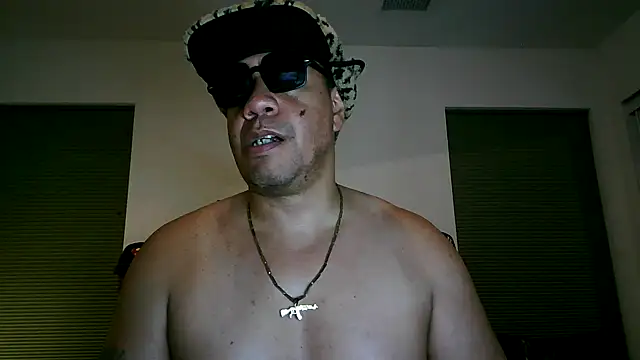 pimpdaddy4ever online show from 12/04/24, 03:59