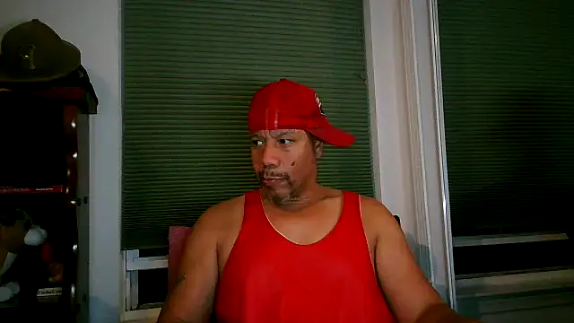 Snapshot of pimpdaddy4ever chatting on 12/14/25, 01:55 pimpdaddy4ever online show from 12/14/25, 01:55