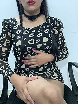 Snapshot of little_shadow chatting on 01/05/25, 08:00 little shadow online show from 01/05/25, 08:00