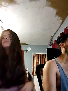 Snapshot of Carandrew chatting on 11/16/25, 04:18 Carandrew online show from 11/16/25, 04:18