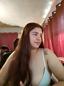 Snapshot of Carandrew chatting on 11/24/25, 03:23 Carandrew online show from 11/24/25, 03:23