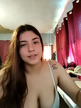 Snapshot of Carandrew chatting on 11/26/25, 04:30 Carandrew online show from 11/26/25, 04:30