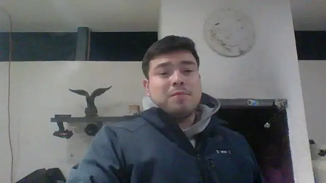 Snapshot of DirtyRcride chatting on 01/11/25, 08:11 DirtyRcride online show from 01/11/25, 08:11