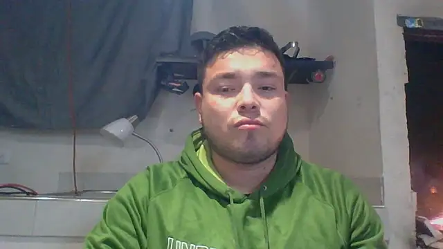 Snapshot of DirtyRcride chatting on 01/17/25, 05:21 DirtyRcride online show from 01/17/25, 05:21