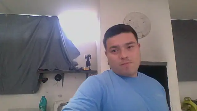Snapshot of DirtyRcride chatting on 01/26/25, 11:29 DirtyRcride online show from 01/26/25, 11:29