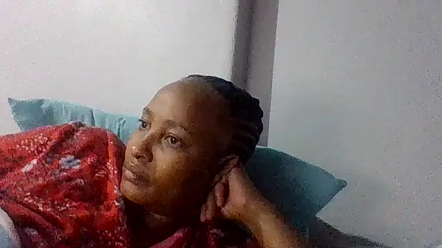 Snapshot of BabeAssXX chatting on 12/01/25, 05:40 BabeAssXX online show from 12/01/25, 05:40